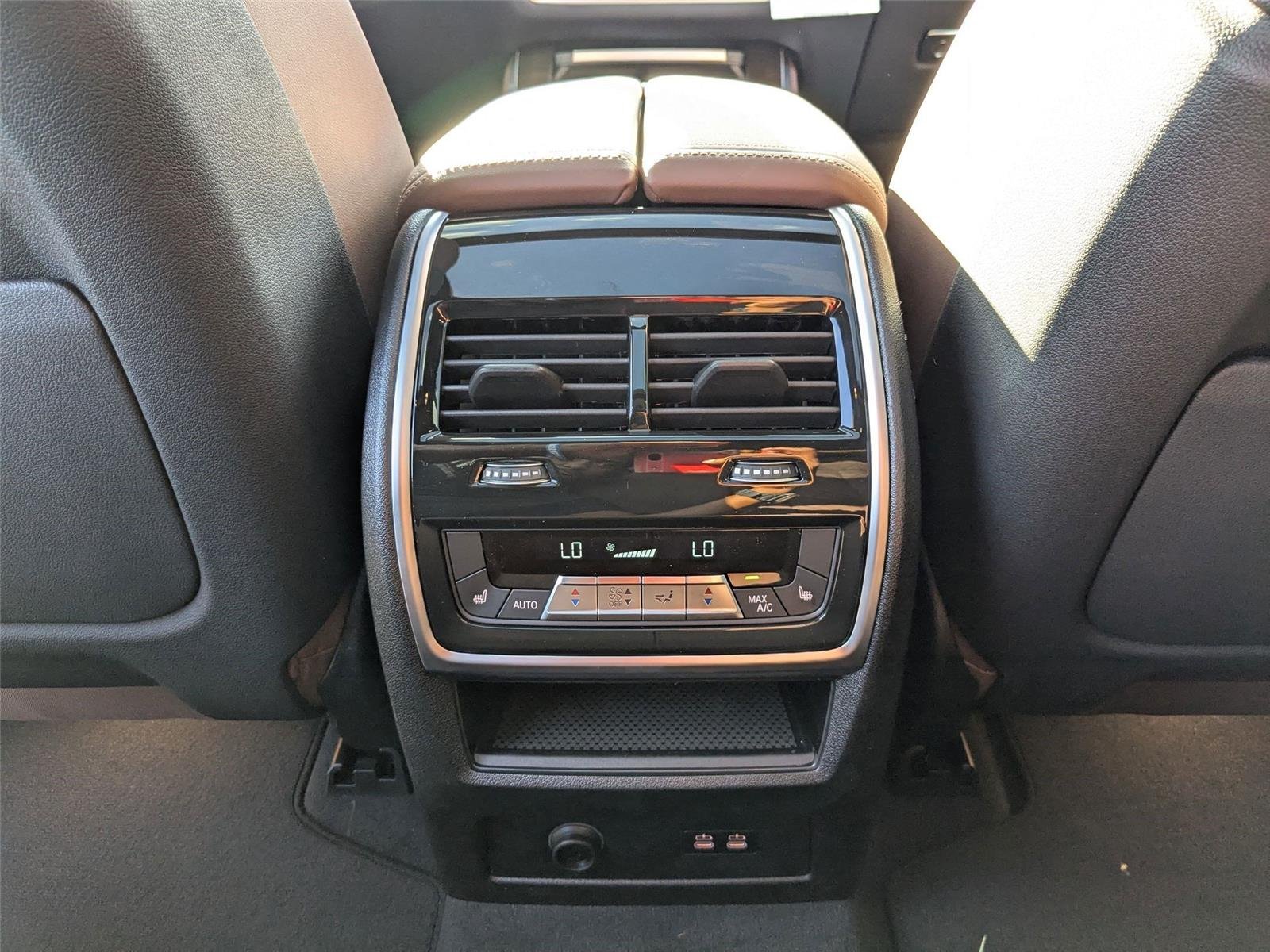 2026 BMW X5 40i - Photo 27