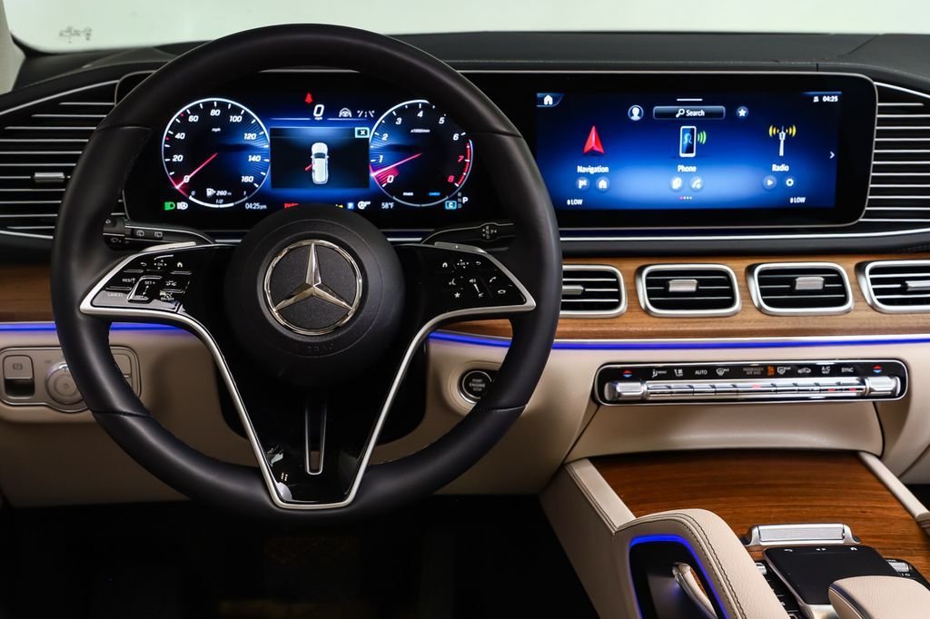 New 2026 Polar White Mercedes-Benz GLS 450 image 16