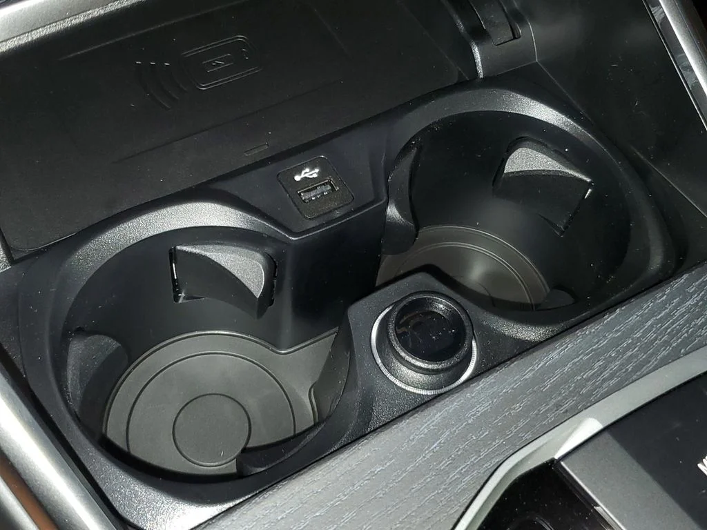 New 2026 Jet Black BMW 330i image 23