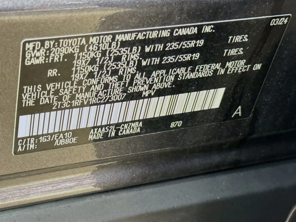 Used 2024 Magnetic Gray Metallic Toyota XLE Premium image 29