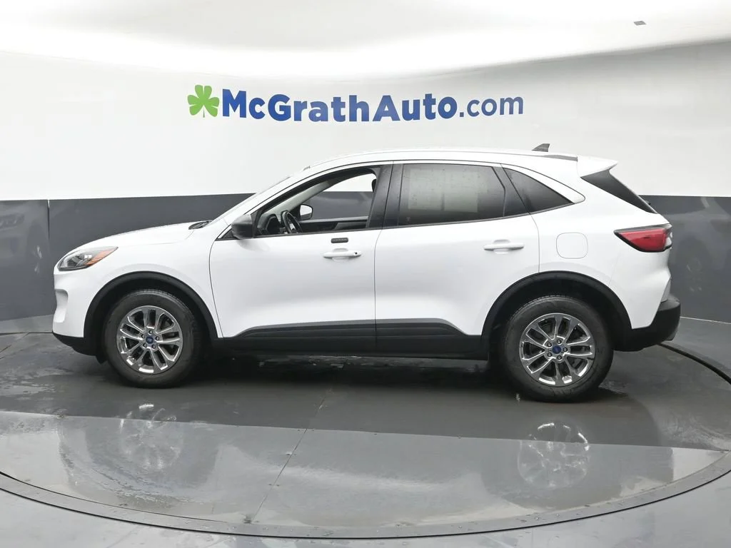 Certified Used 2022 White Ford SE image 23