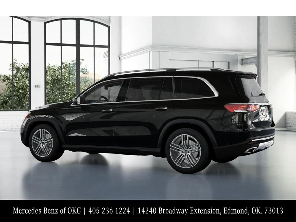 Used 2026 Black Mercedes-Benz GLS 450 image 31