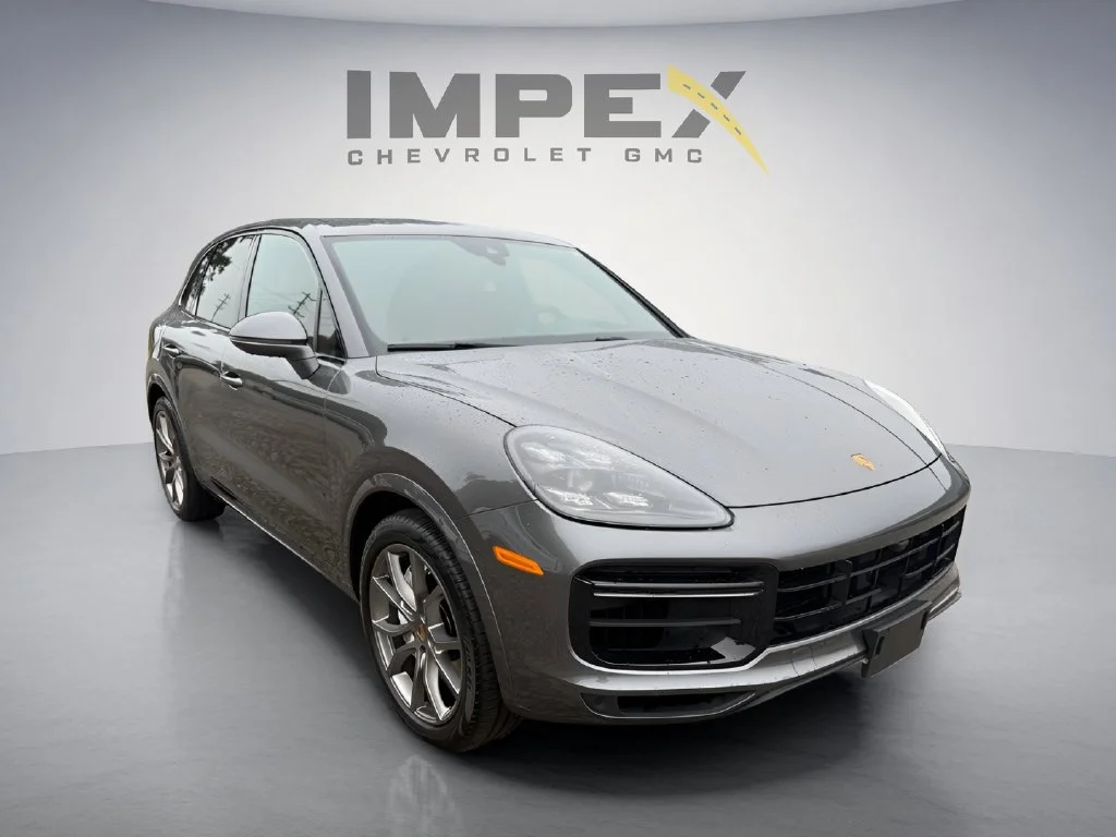 Used 2022  Porsche Turbo image 7