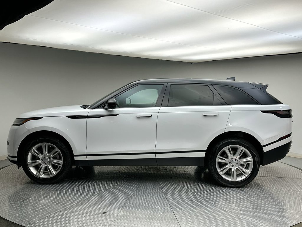 Used 2026 Fuji White Land Rover S image 2