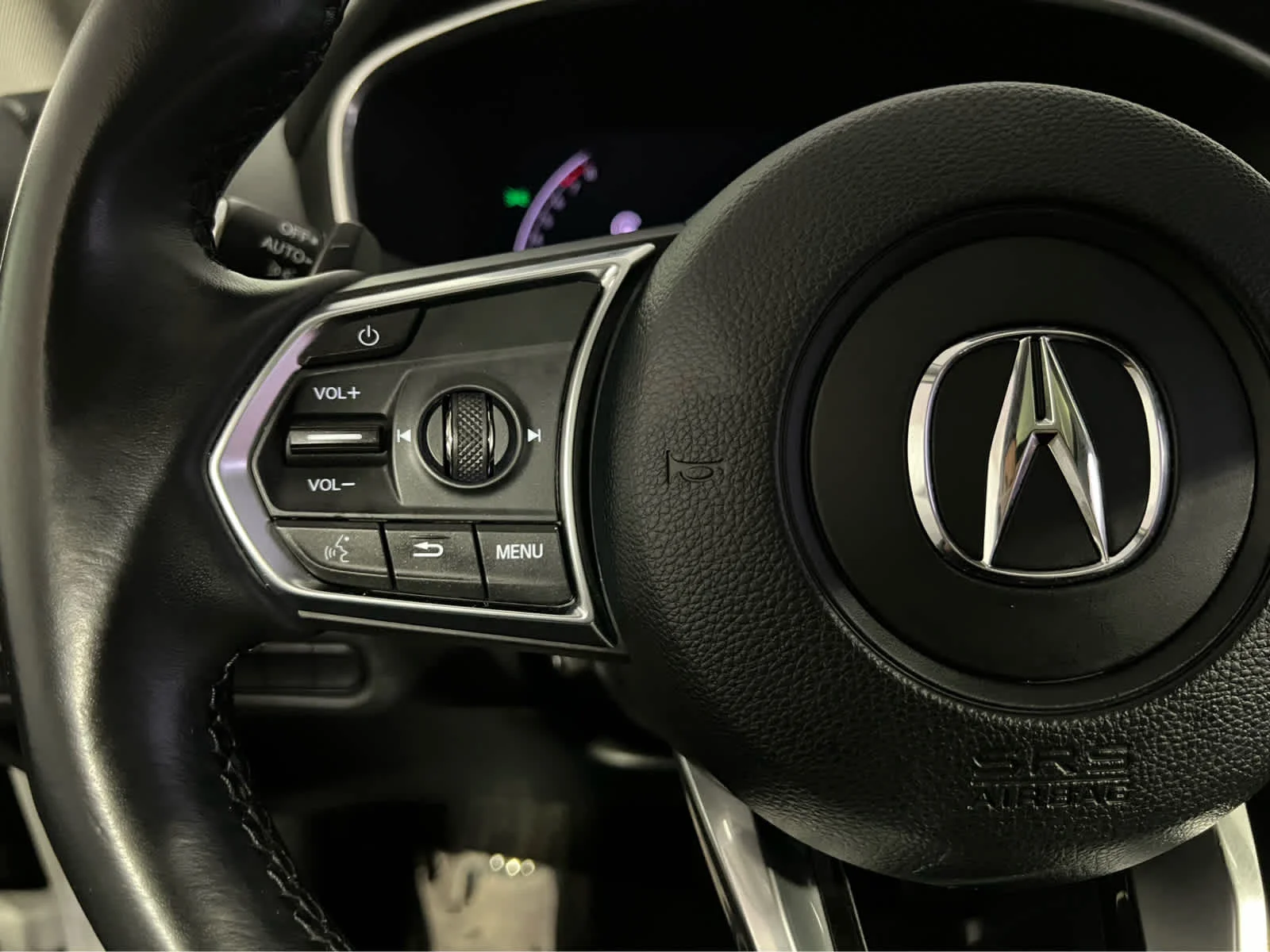Certified Used 2025 Platinum White Pearl Acura  image 19