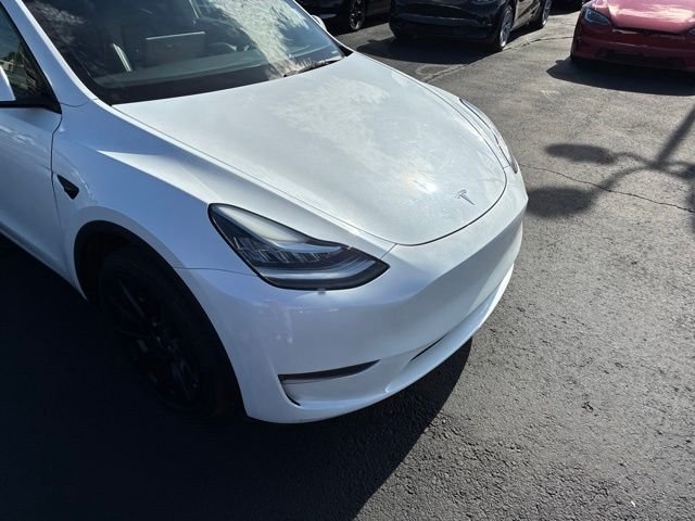 Used 2023  Tesla Long Range image 10