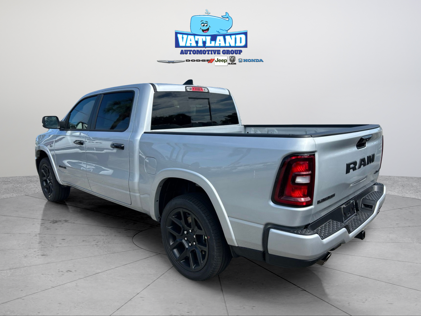 New 2026 Silver Zynith Exterior Paint RAM Laramie image 3