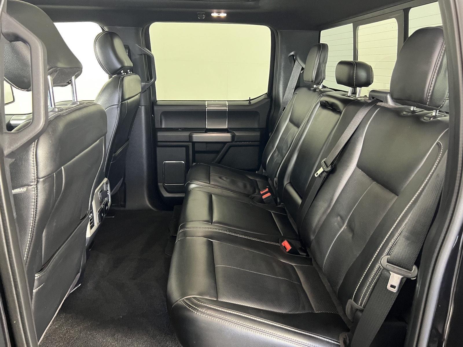 Used 2020 Agate Black Ford LARIAT image 28