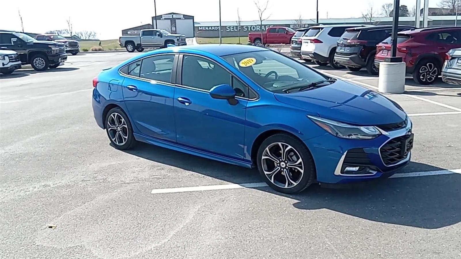 Certified 2019 Chevrolet Cruze LT with VIN 1G1BE5SM2K7128430 for sale in Kansas City