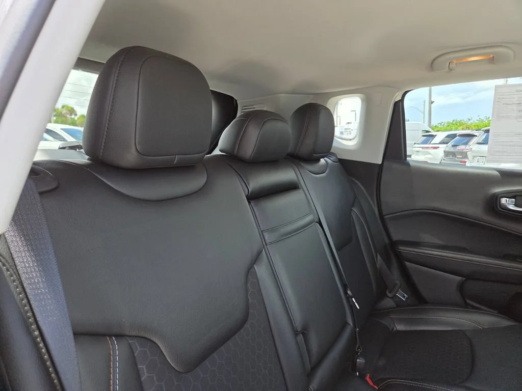 Used 2019 White Clearcoat Jeep Latitude image 19