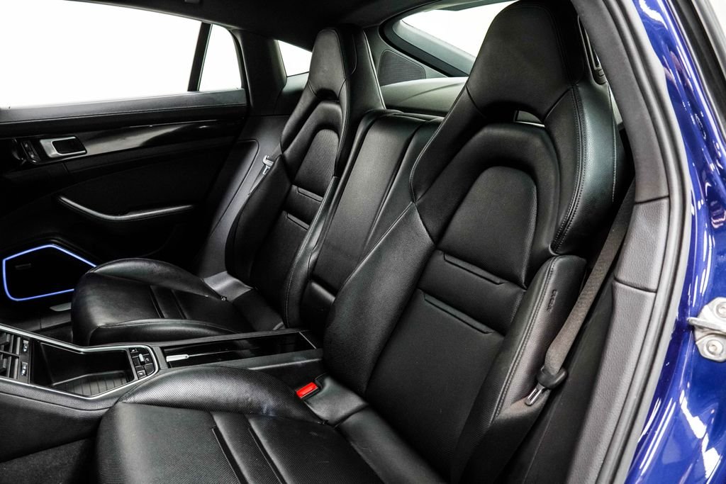 Used 2020 Blue Porsche Base image 17