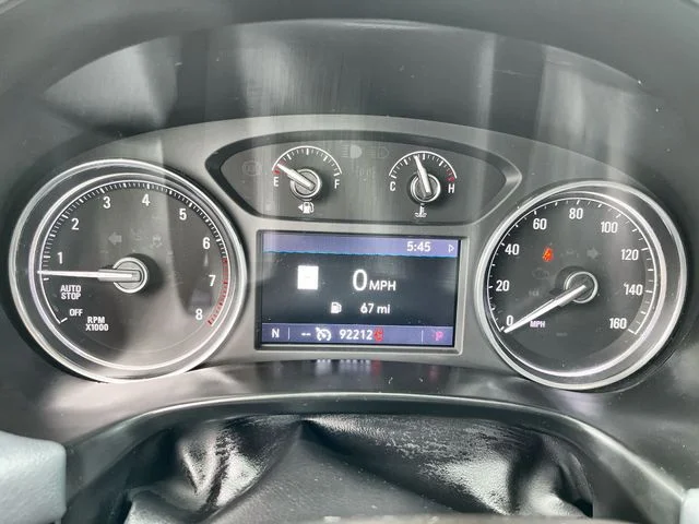 Used 2021 Summit White Buick Essence image 12
