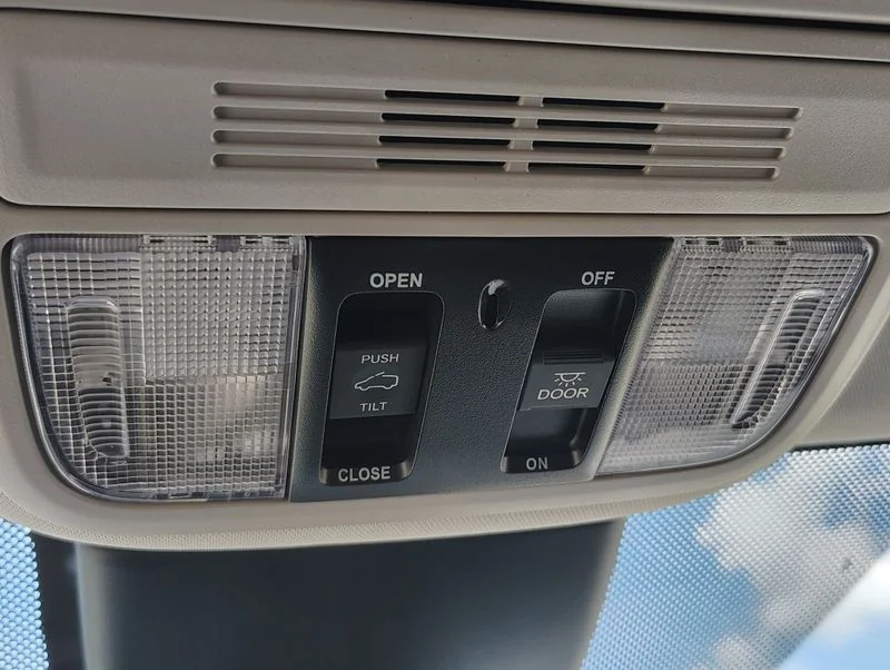 Used 2025  Honda Elite image 45