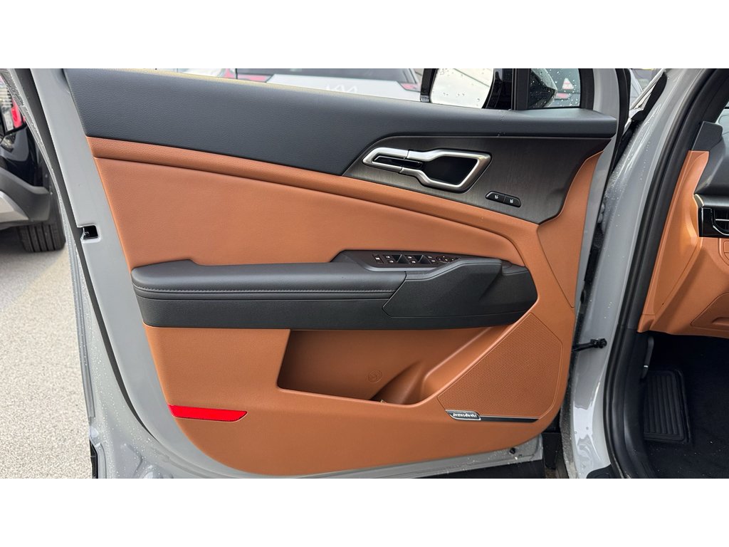 New 2026 Wolf Gray Kia X-Line image 25