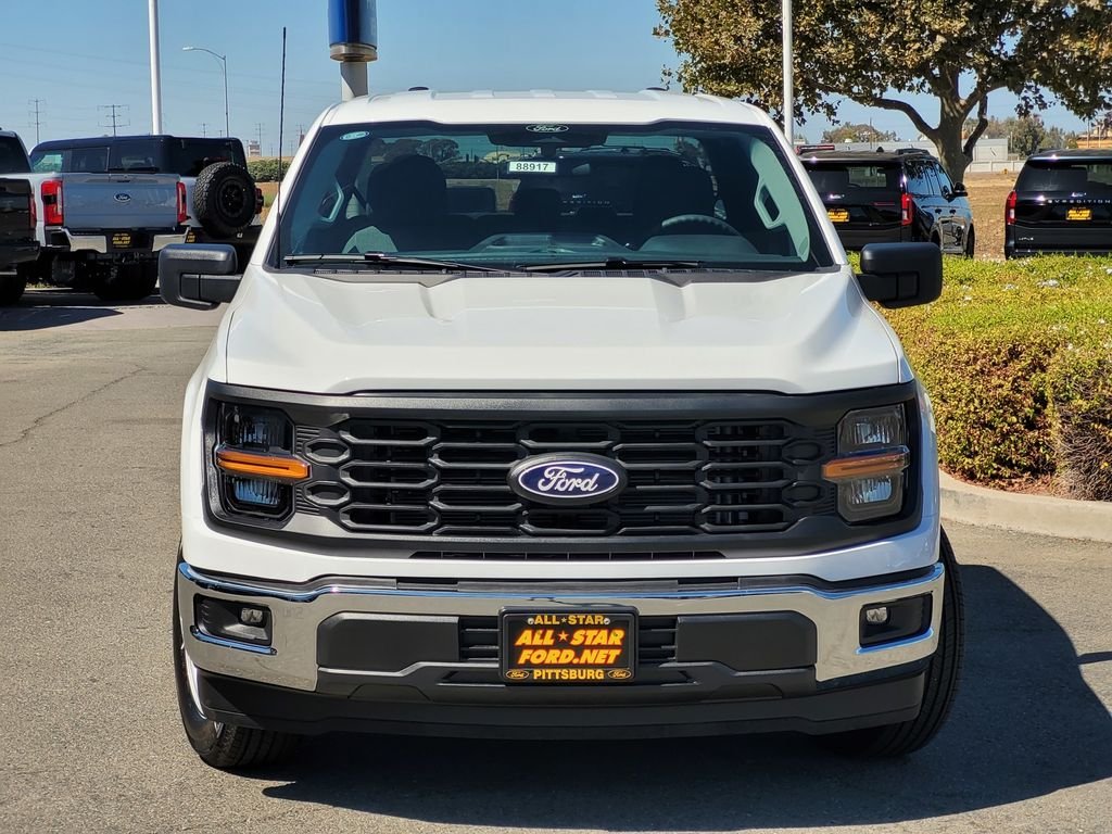 New 2026 Oxford White Ford XL image 2
