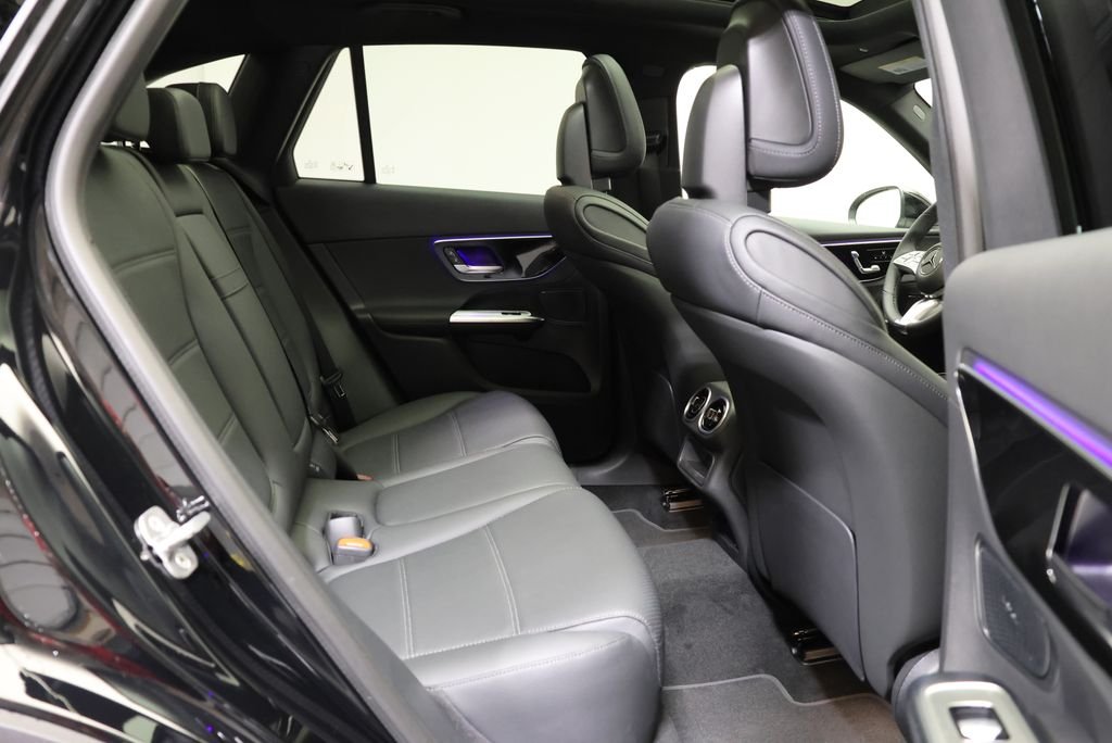 Used 2026 Black Mercedes-Benz GLC 300 image 52