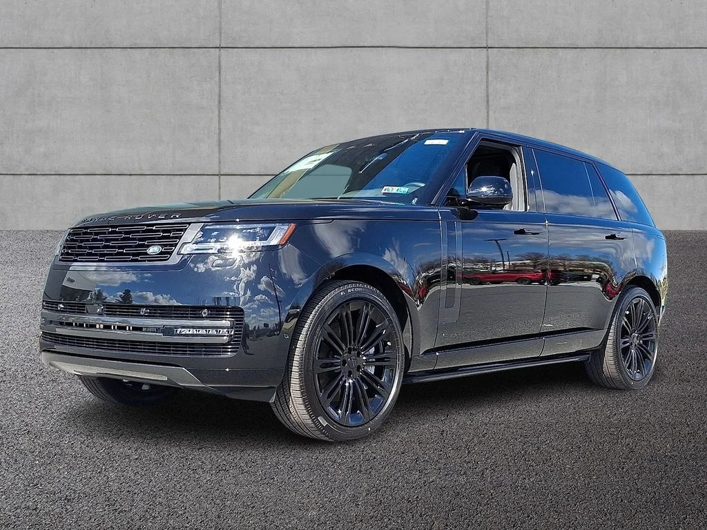 2026 Land Rover Range Rover 4.4 SE LWB 7's photo