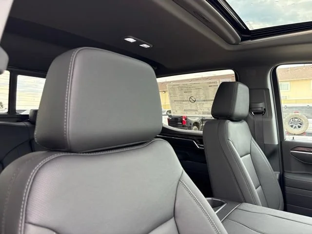 2026 GMC Sierra 1500 SLT - Photo 47