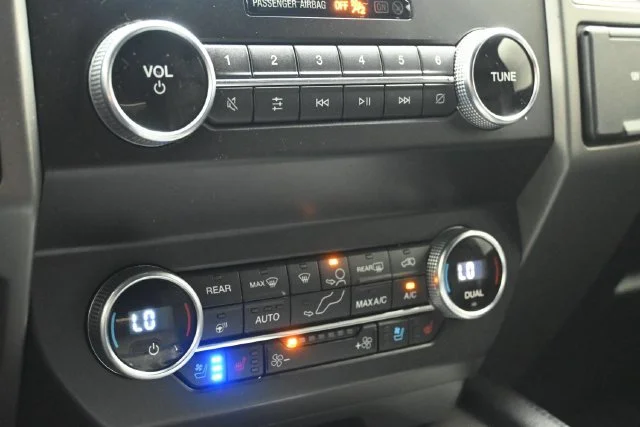 Used 2021 Iconic Silver Metallic Ford XLT image 18