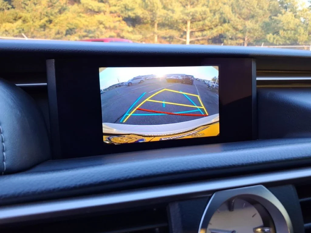 Used 2017 White Lexus 300 image 24