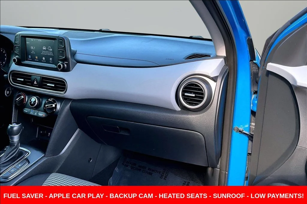 Used 2020 Blue Hyundai SEL Plus image 31