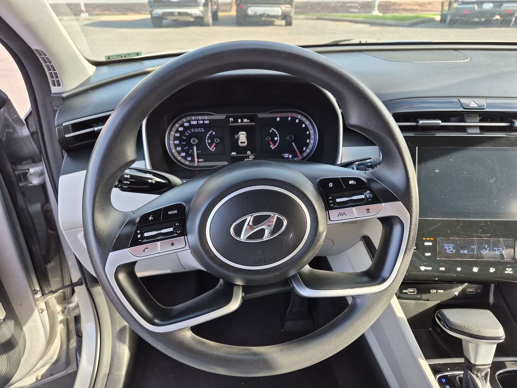 Used 2024 Shimmering Silver Hyundai SEL image 16