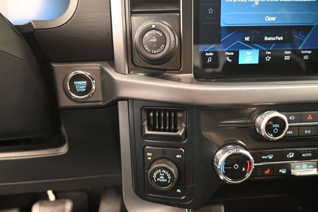Used 2025 Black Ford XLT image 19