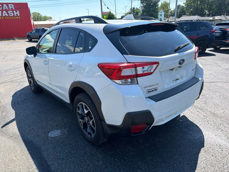 Used 2018 White Subaru 2.0i Premium image 5