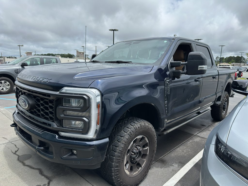 2024 Ford F-250 Lariat 4x4 Crew Cab 6-3/4' Box's photo