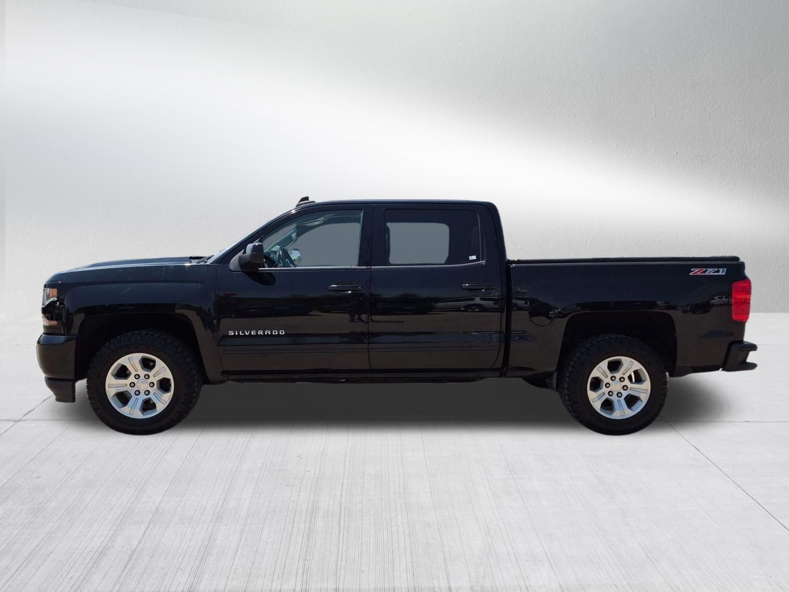 Used 2016 BLACK Chevrolet LT image 2