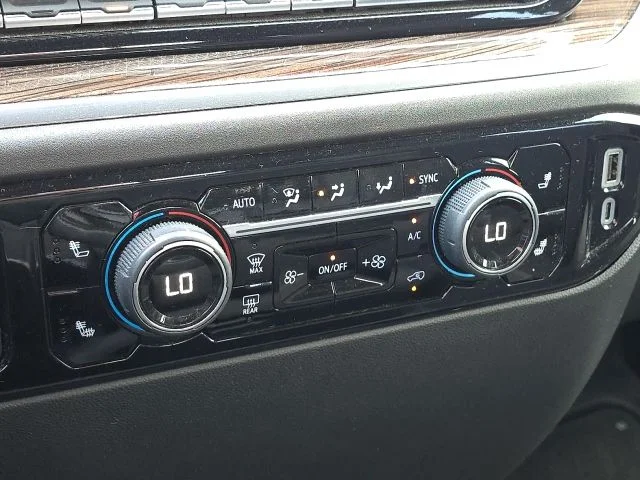 Used 2025 Gray Chevrolet LT image 32