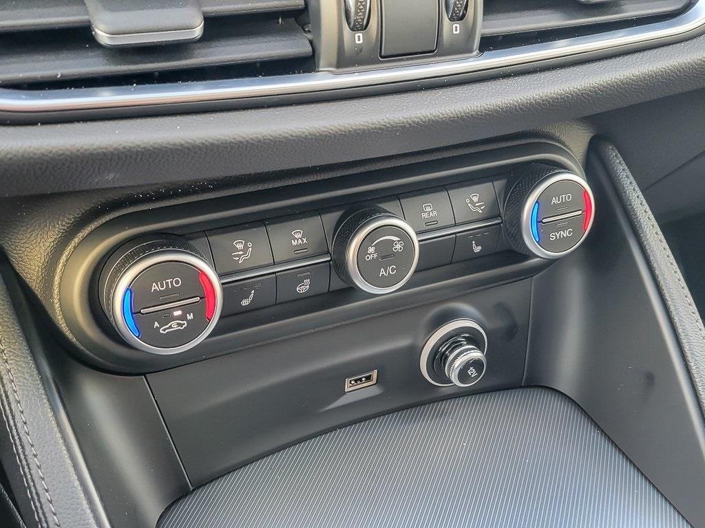 2025 ALFA ROMEO STELVIO - Image 15