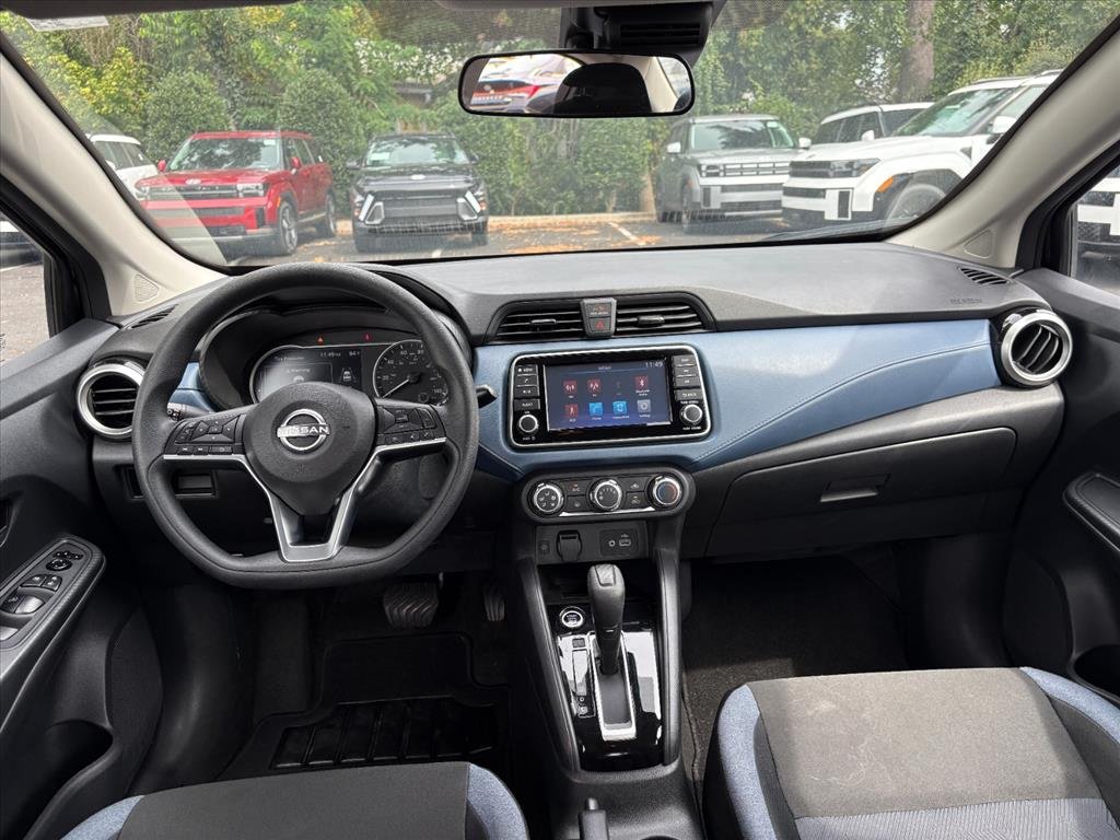 2025 Nissan Versa Sedan SV - Photo 7