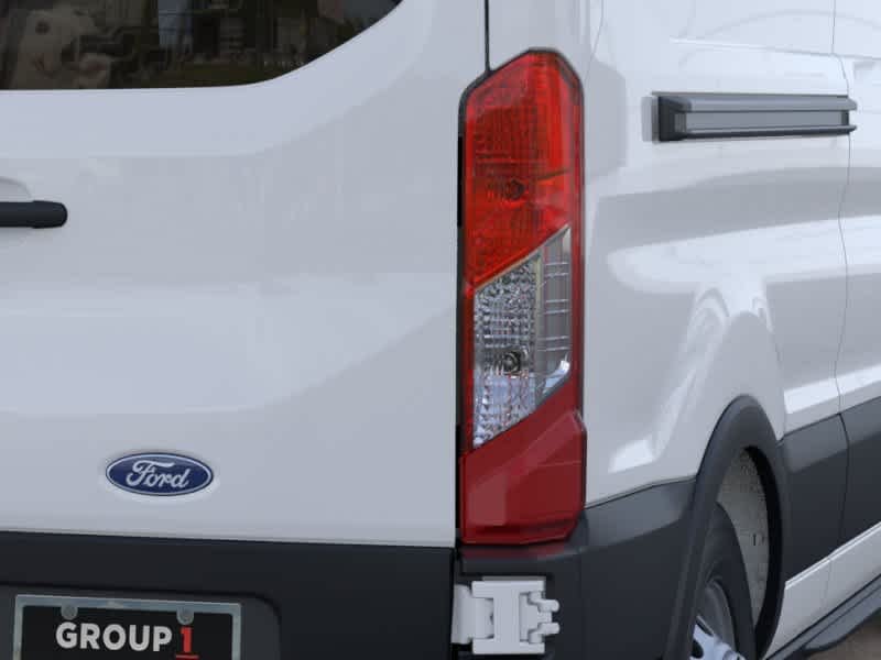 New 2026 Oxford White Ford Cargo Van image 21
