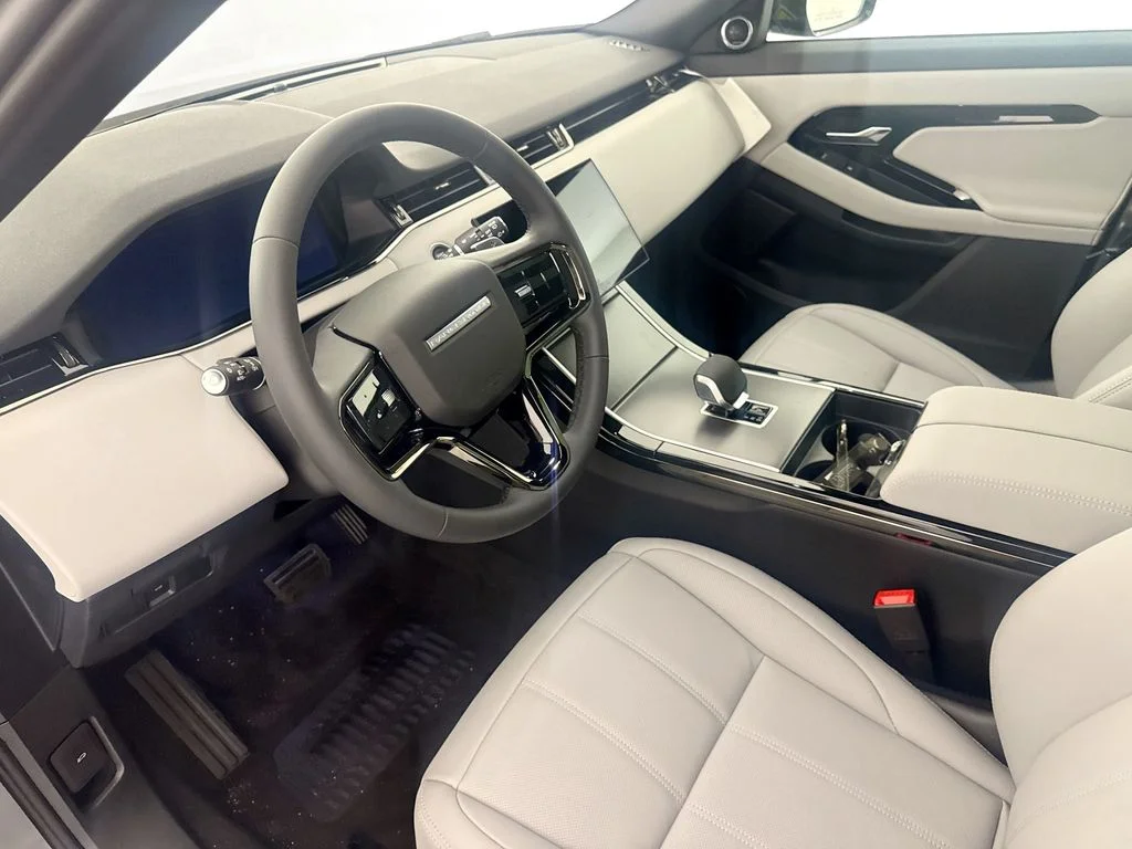 New 2026 Eiger Grey Land Rover Core S image 8