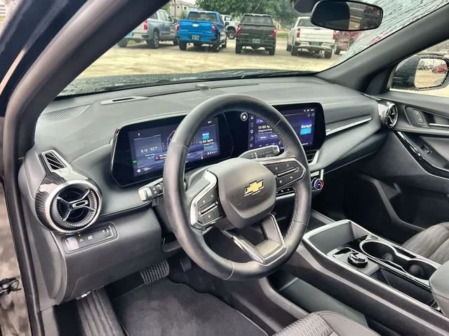 2026 Chevrolet Equinox LT - Photo 11