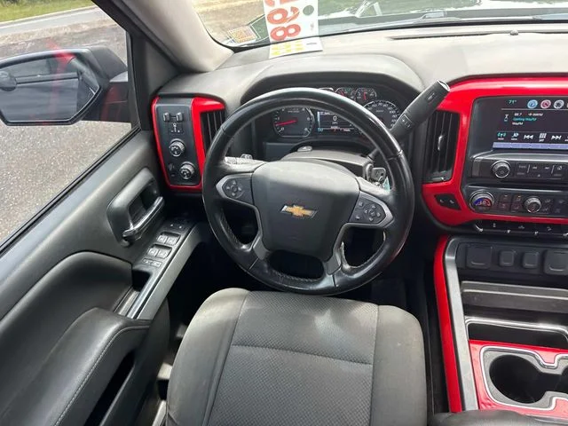 Used 2018 Black Chevrolet LT image 17