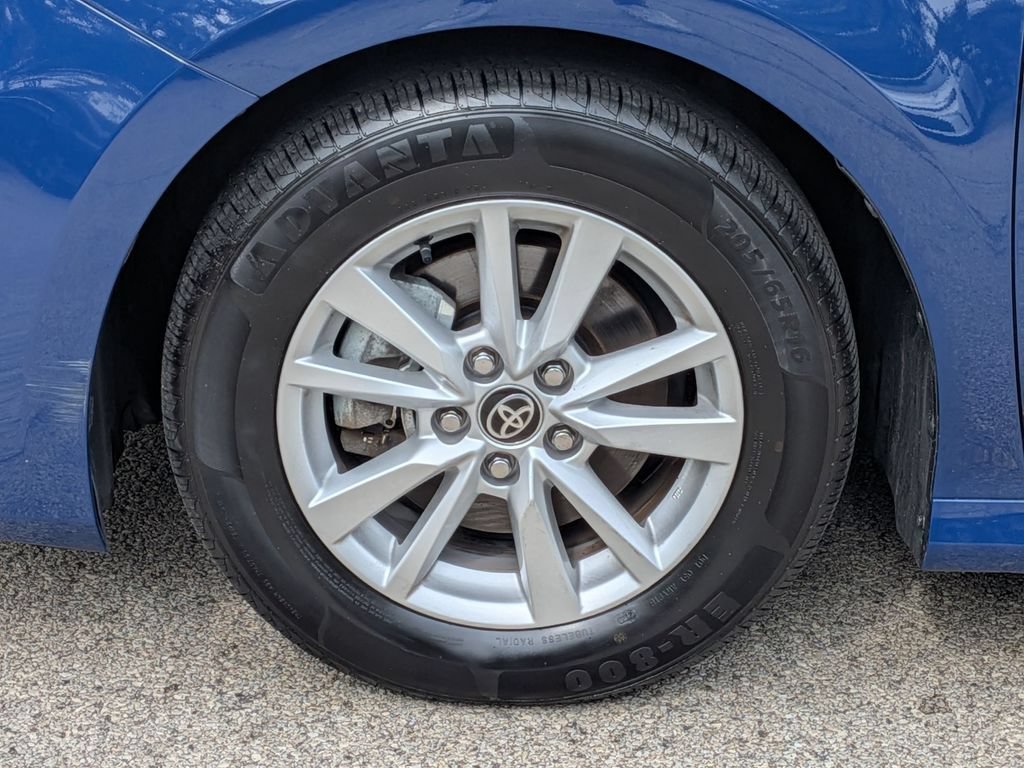 Used 2025 Blue Toyota LE image 14