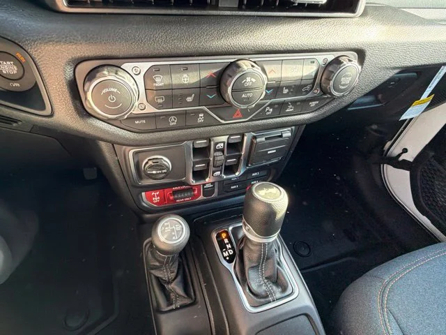New 2027 White/off-white Jeep Willys image 18