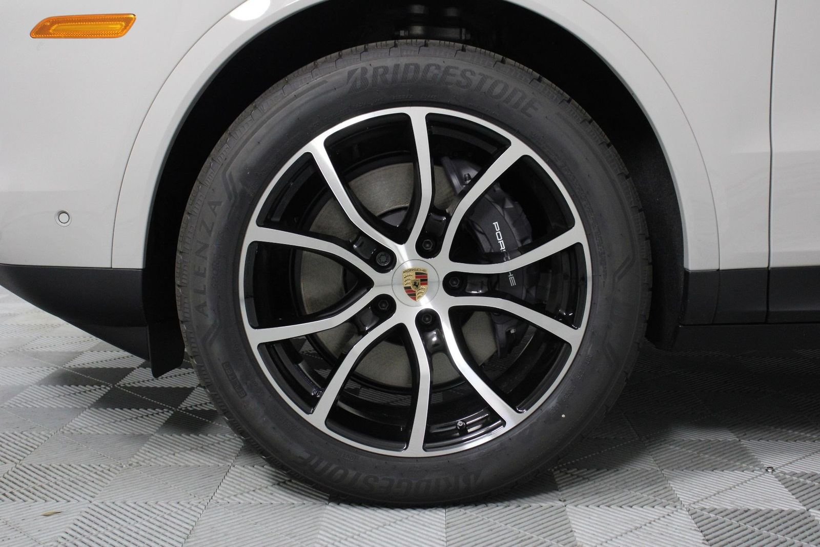 New 2026 Chalk Porsche  image 17
