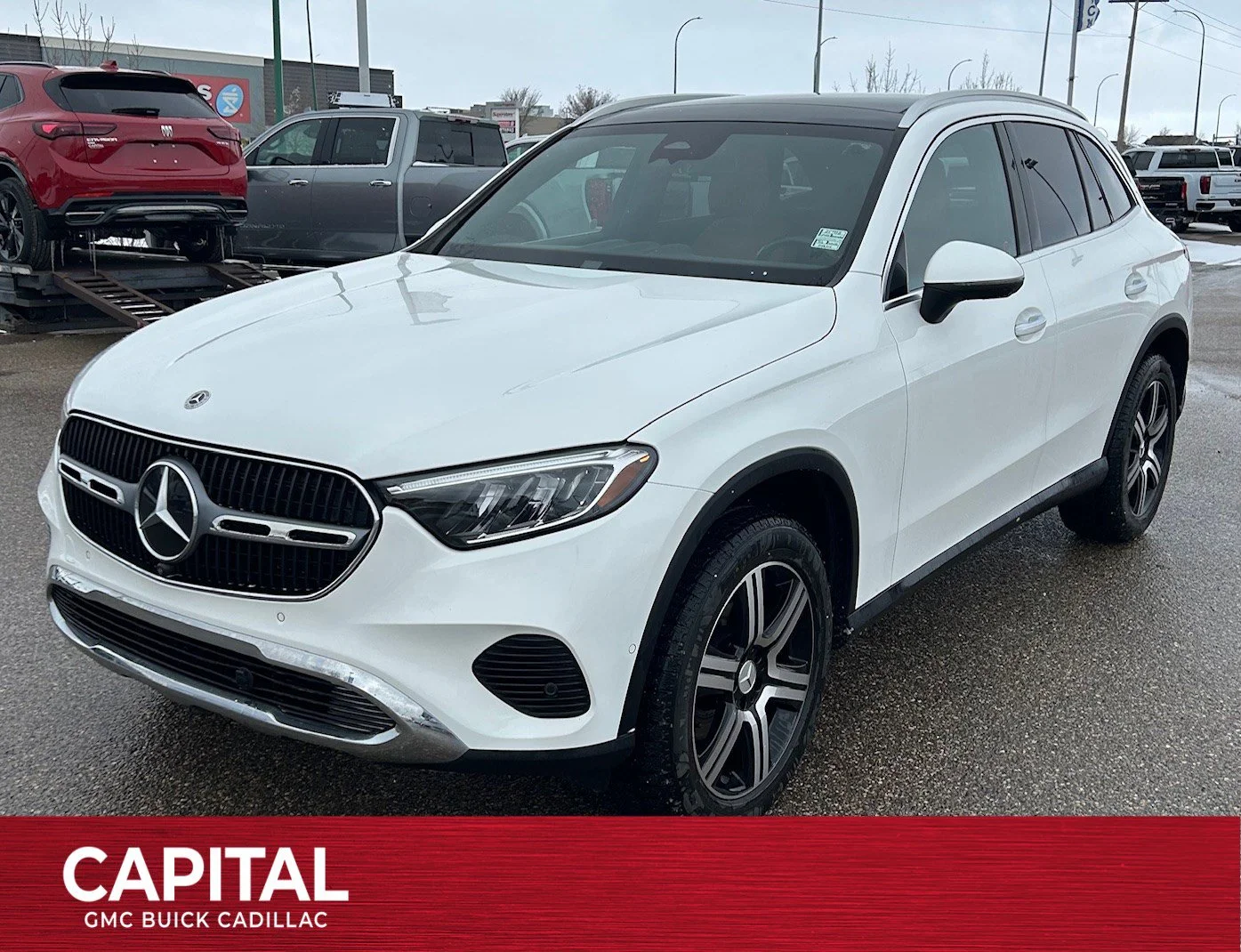 Used 2023 White Mercedes-Benz GLC 300 image 1