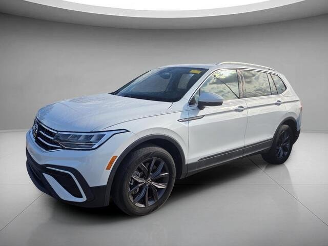 2023 Volkswagen Tiguan SE