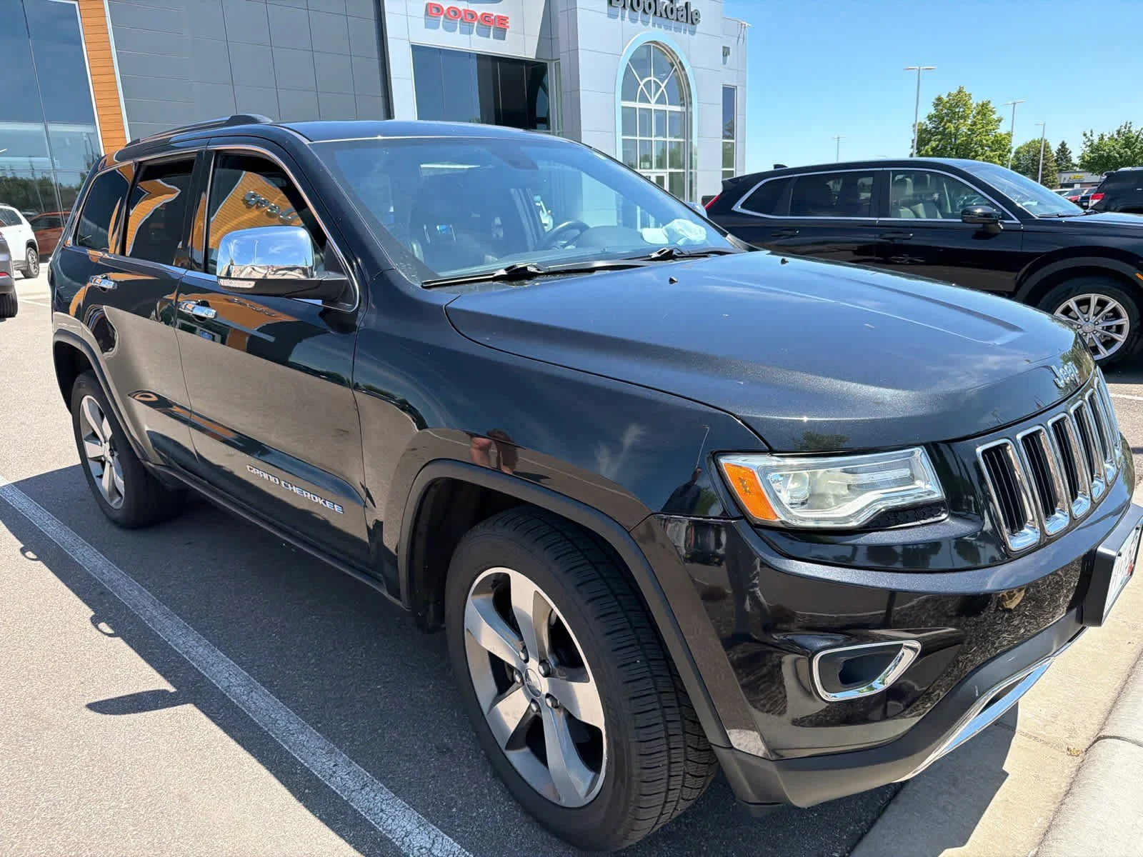 Used 2015 Jeep Grand Cherokee Limited with VIN 1C4RJFBG4FC603672 for sale in Brooklyn Park, Minnesota