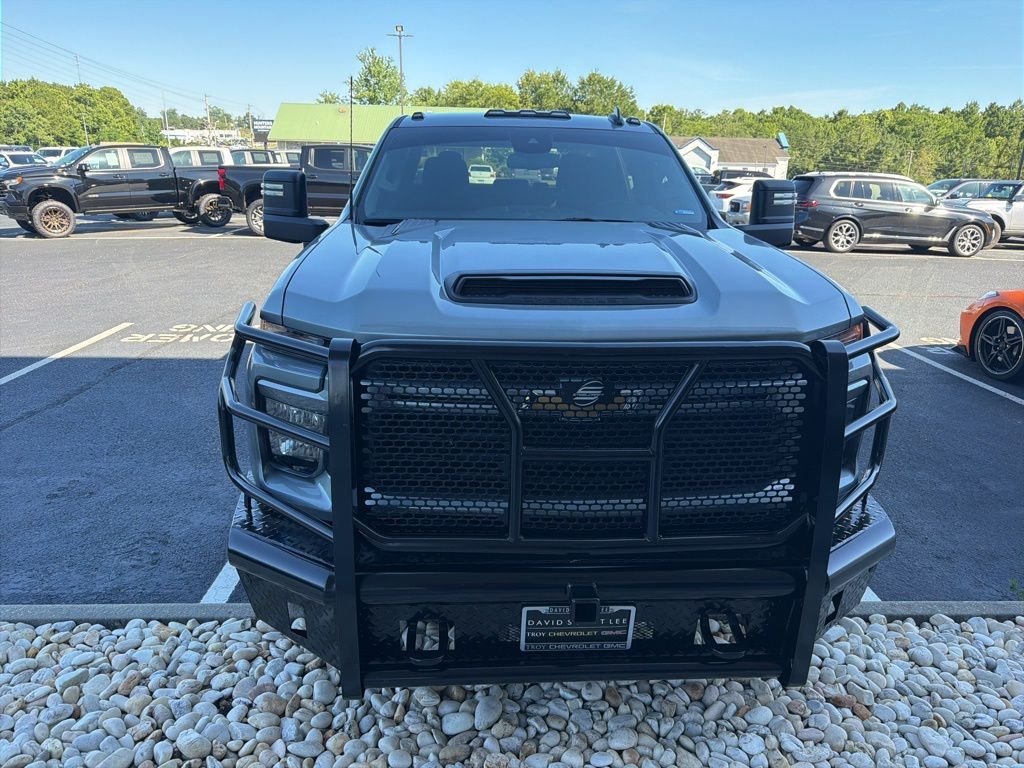 Used 2024 Gray Chevrolet Custom image 3