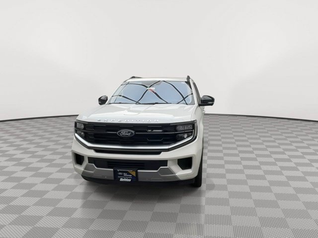 Used 2025 Star White Metallic Tri-Coat Ford Platinum image 42