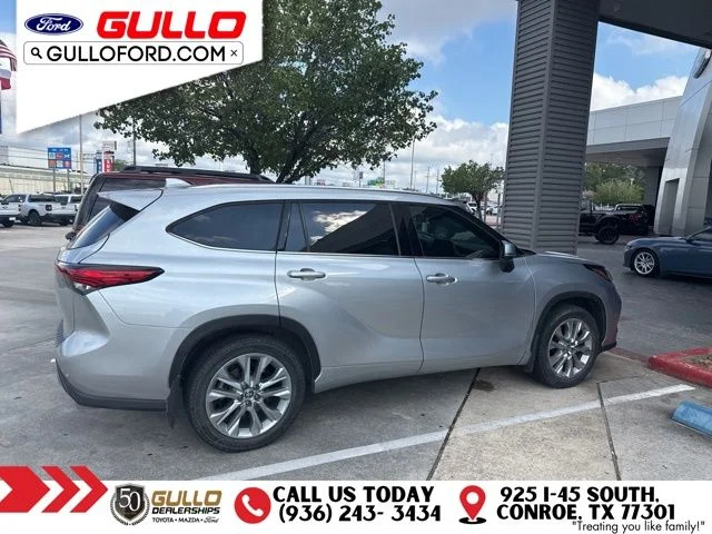 Used 2022 Silver Toyota Limited image 2