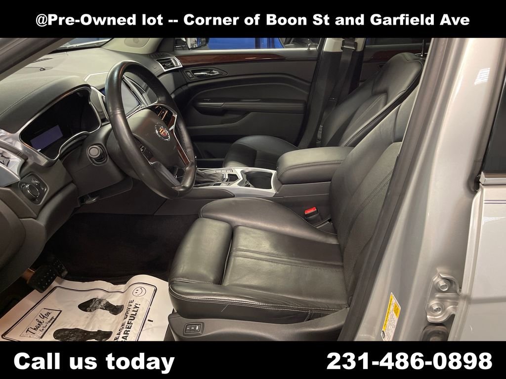 Used 2013 Silver Cadillac Luxury image 14