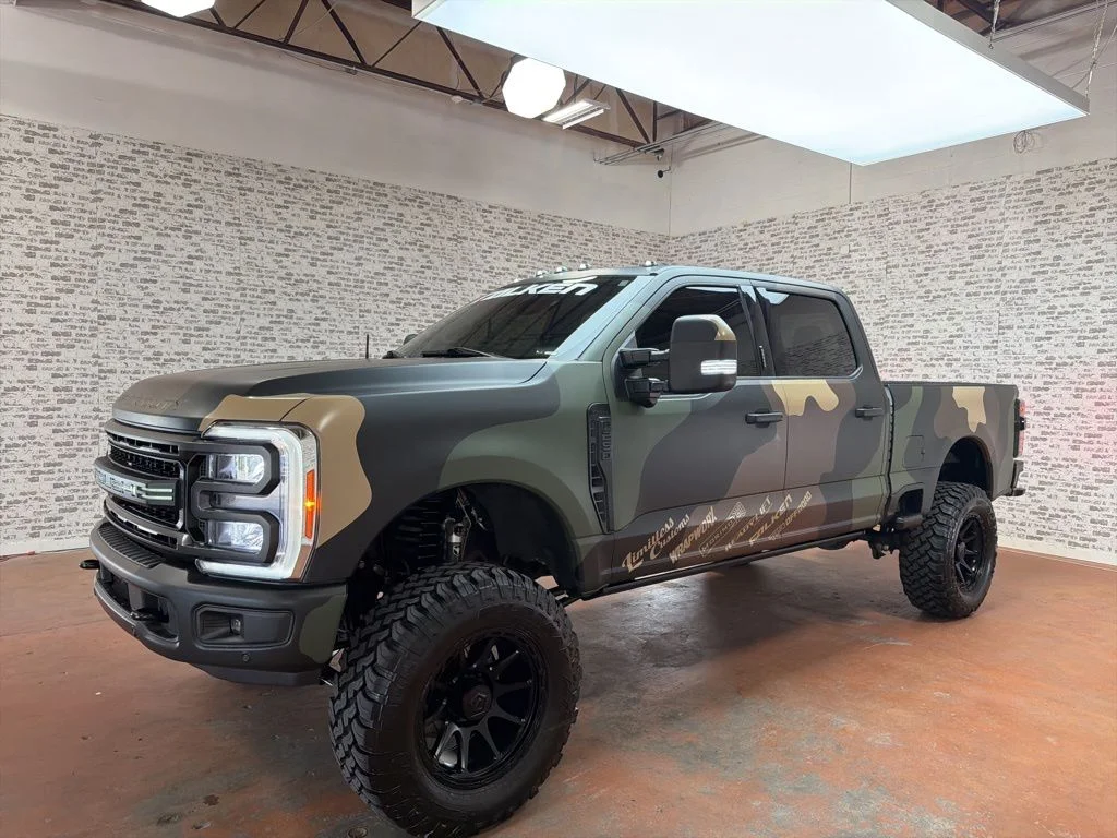 Used 2023 White Metallic / Camo Wrap Ford Lariat image 3