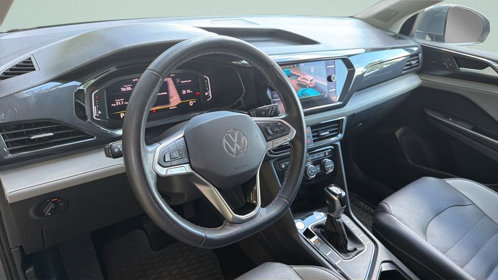 Used 2022  Volkswagen 1.5T SEL image 33