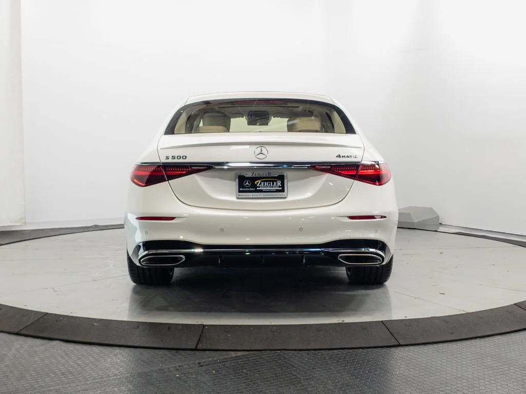 Used 2023 MANUFAKTUR Diamond White Mercedes-Benz S 500 image 32